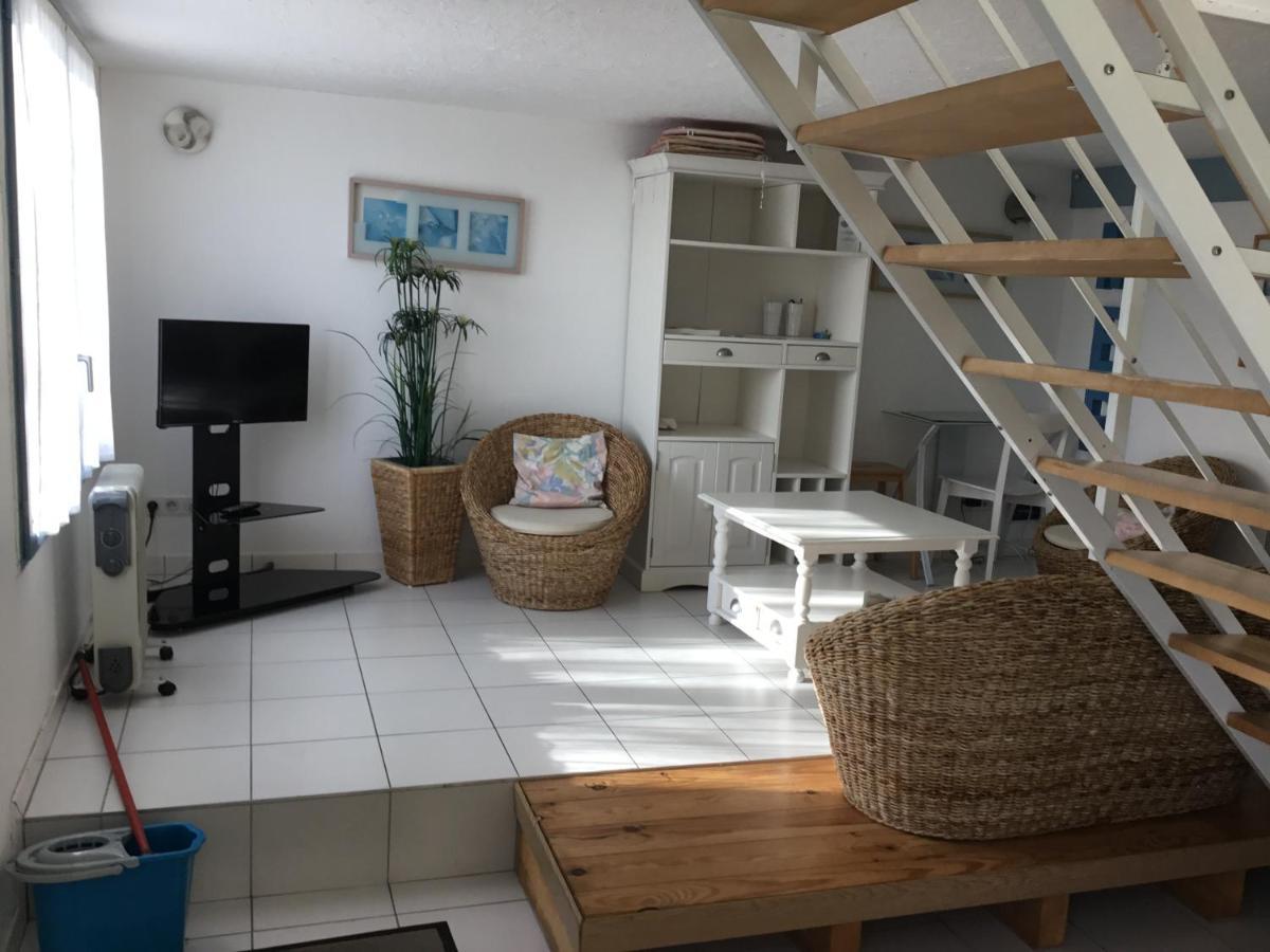 Maison Duo Μπεζανσόν Εξωτερικό φωτογραφία